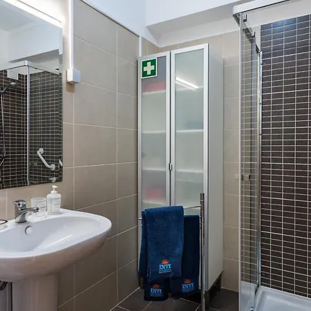 D Carlos - 6 Com Ac E Vista Fabulosa Sobre O Rio Arade Apartman