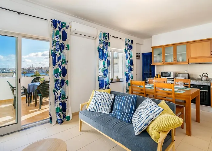 Apartment D Carlos - 6 Com Ac E Vista Fabulosa Sobre O Rio Arade *