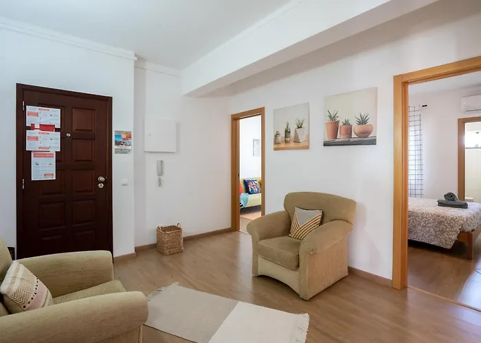 Apartment D Carlos - 6 Com Ac E Vista Fabulosa Sobre O Rio Arade