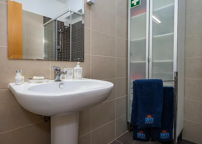 D Carlos - 6 Com Ac E Vista Fabulosa Sobre O Rio Arade